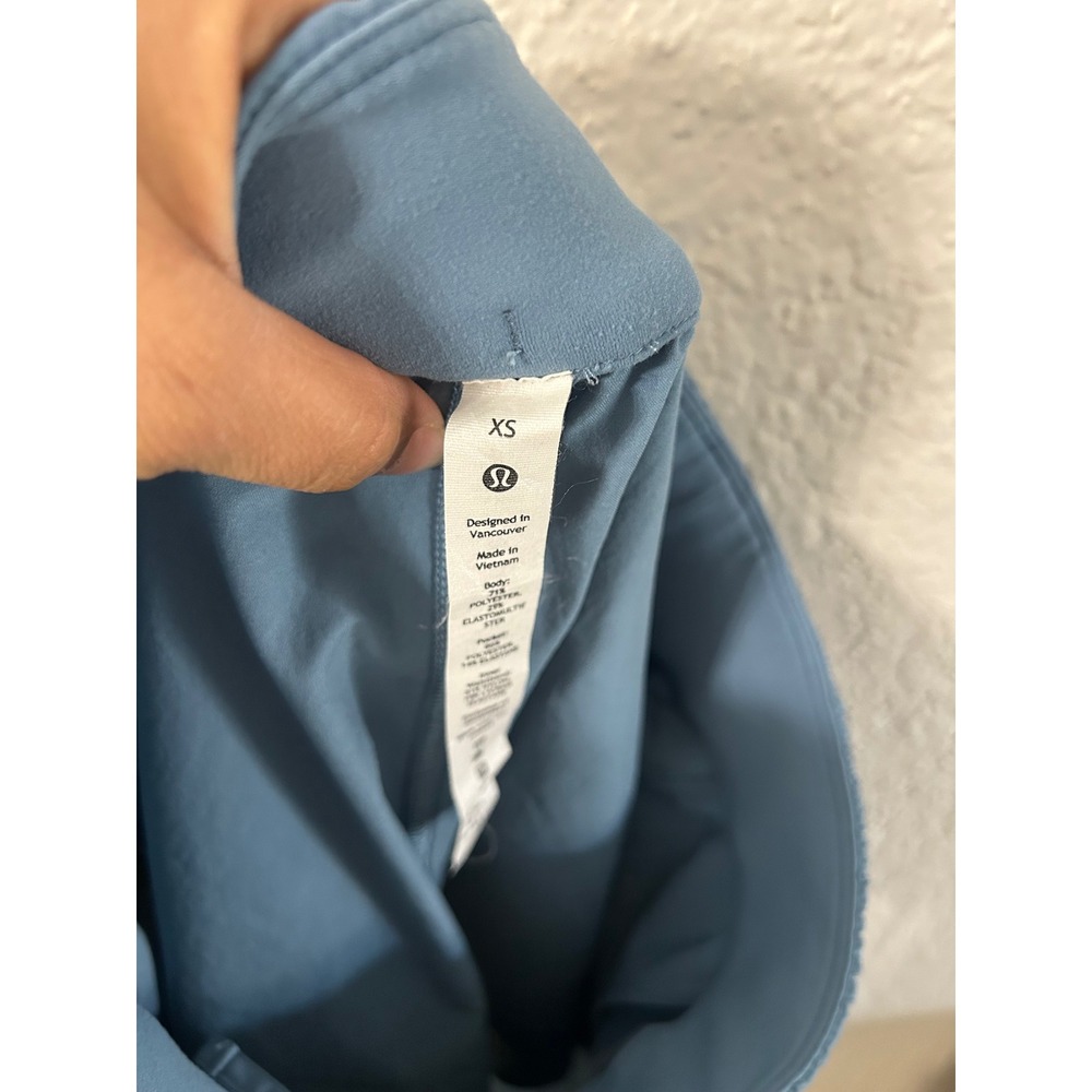 Lululemon Cinchable Waist High-Rise Woven Short 3.5 Utility Blue XS - Picture 6 of 7